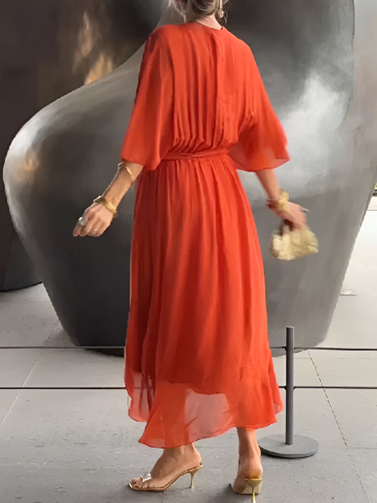 Robe à décolleté en V