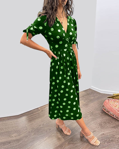 Robe Élégante à Pois