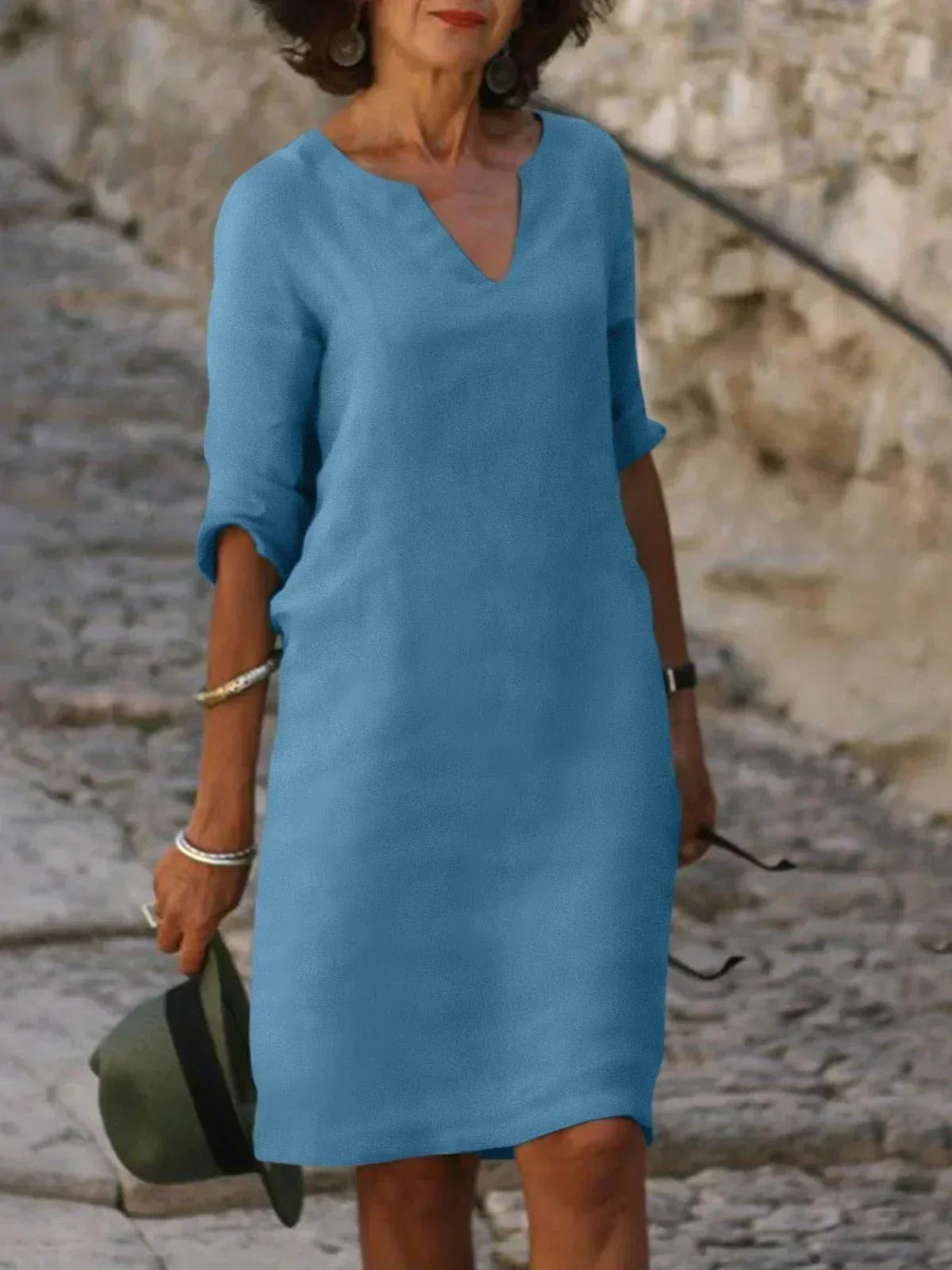 Robe Élégante avec Décolleté en V